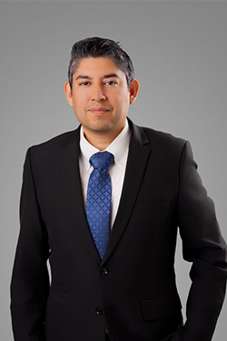 Photo of Arturo Suárez Cardoso, Esq